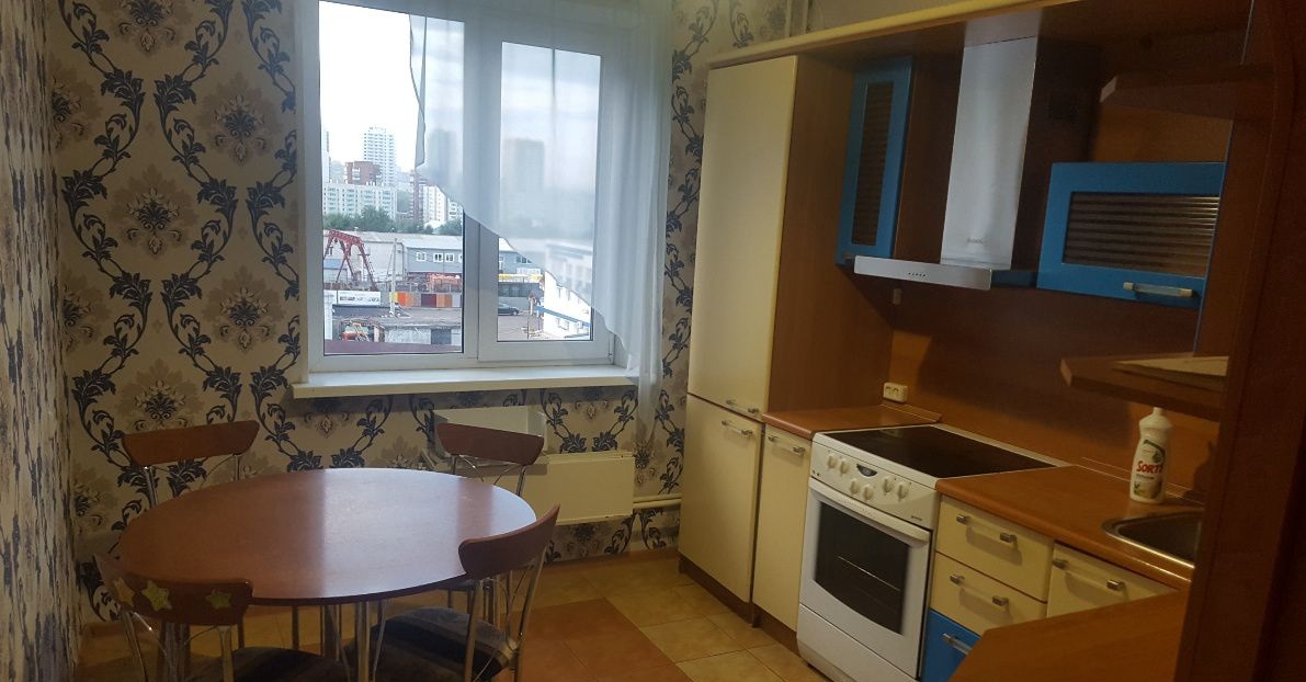 Сдам 4-комнатную квартиру улица 60 лет Октября, 59А фото 4 Сдам фото 4