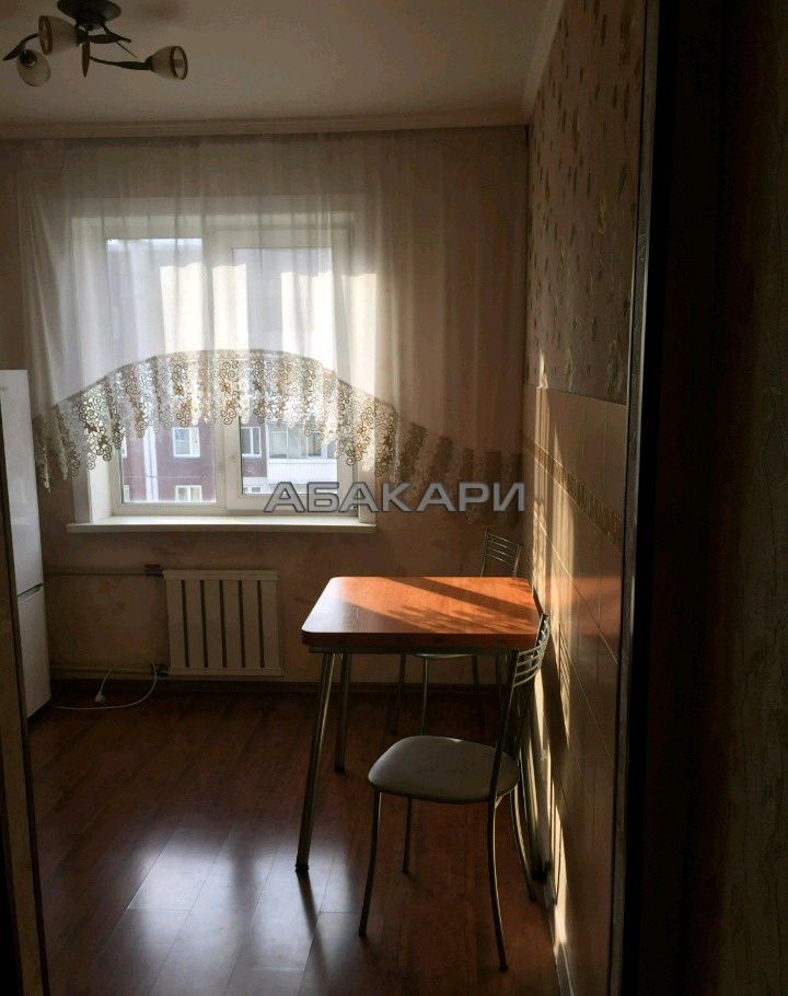 1-комнатная улица Батурина, 7  за 22000 руб/мес фото 2