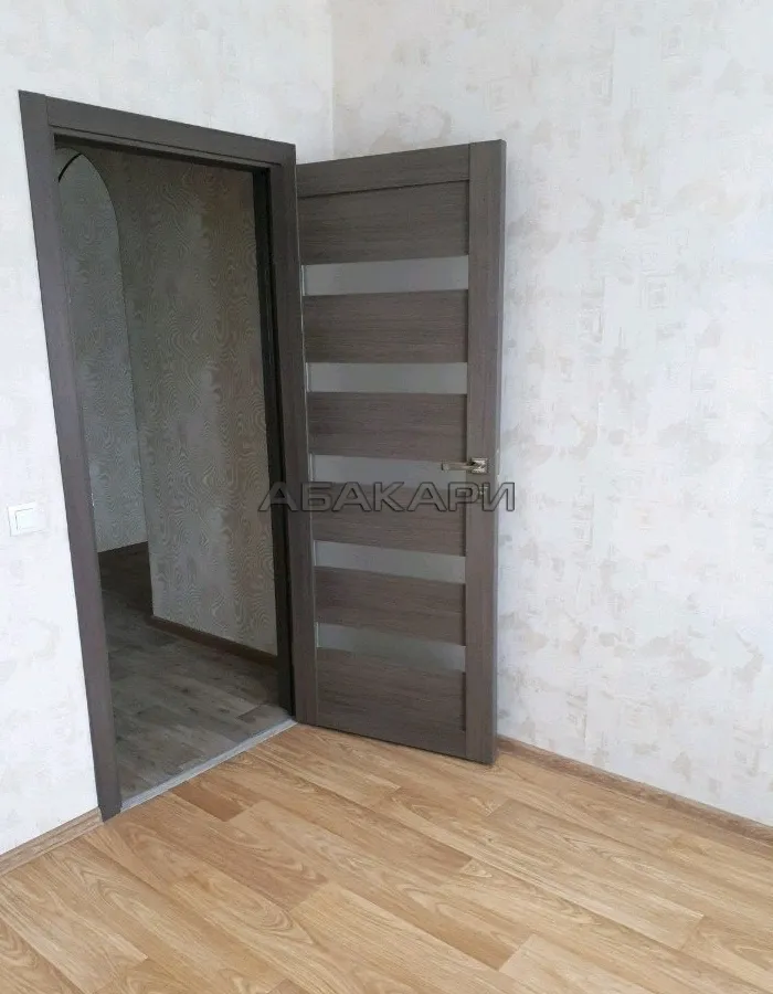 3-комнатная улица 9 Мая, 58А  за 45000 руб/мес фото 9