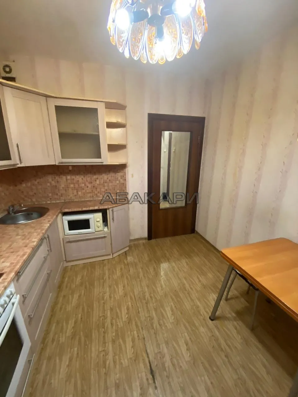 1-комнатная улица Кравченко, 2  за 35000 руб/мес фото 3