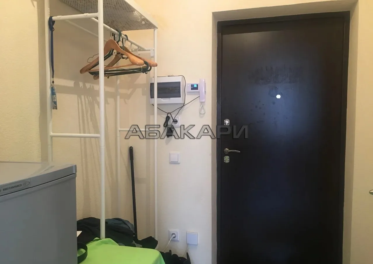 студия улица Шахтёров, 40  за 28000 руб/мес фото 3