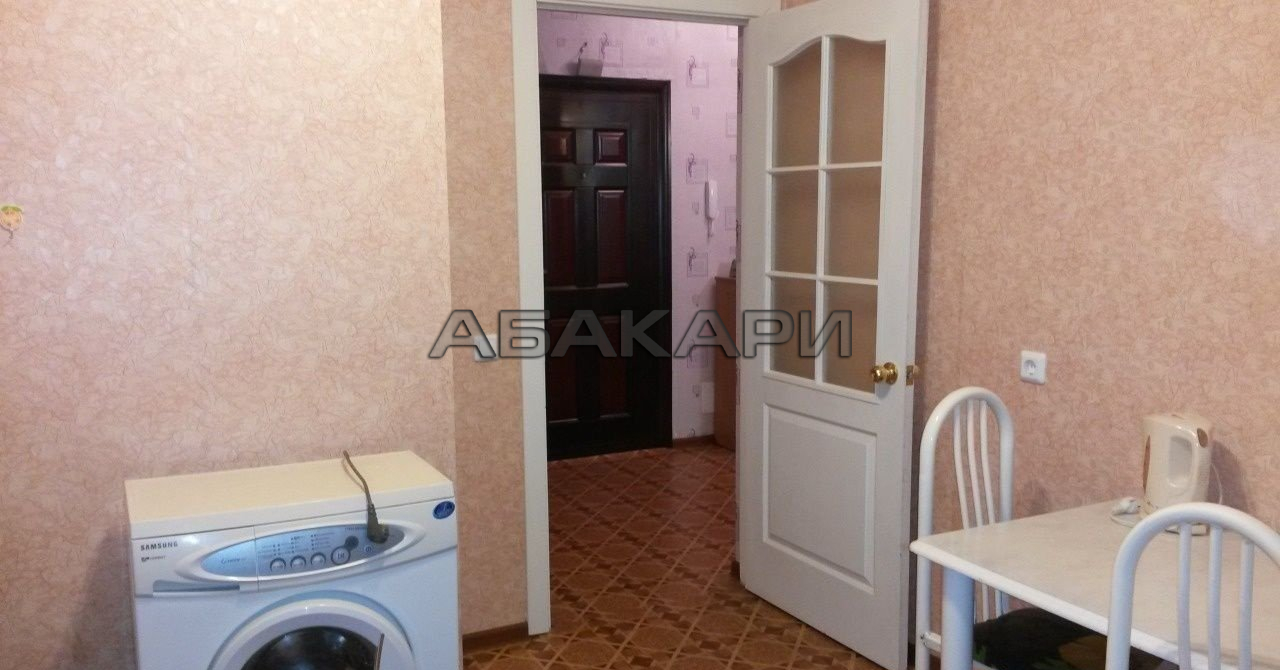 1-комнатная улица Батурина, 36  за 15000 руб/мес фото 2