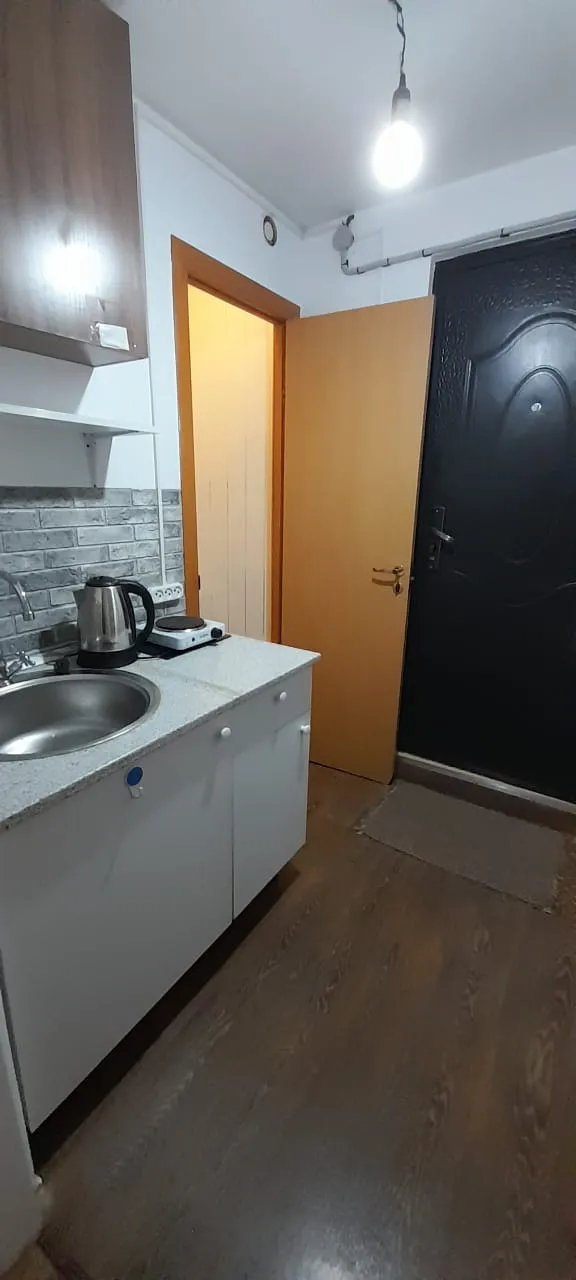 студия улица Анатолия Гладкова, 9 за 16000 руб/мес фото 1 студия улица Анатолия Гладкова, 9 за 16000 руб/мес фото 1