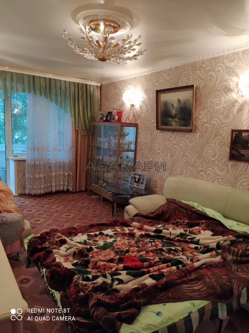 3-комнатная Астраханская улица, 11  за 20000 руб/мес фото 1