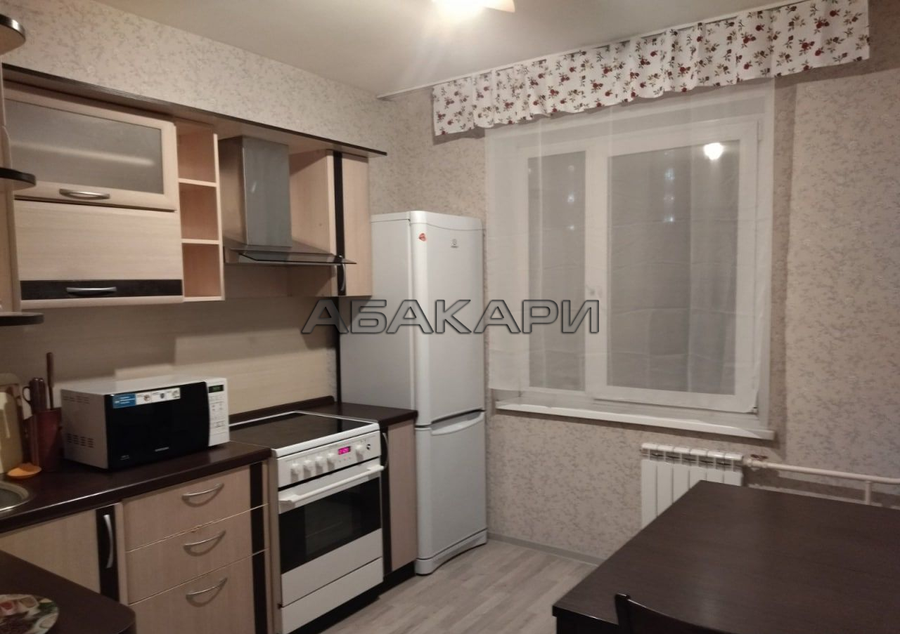 1-комнатная улица Александра Матросова, 25  за 23000 руб/мес фото 4