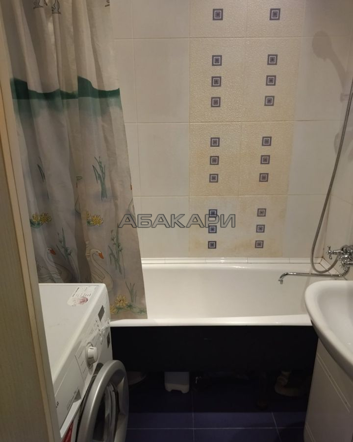 1-комнатная улица Александра Матросова, 25  за 23000 руб/мес фото 9