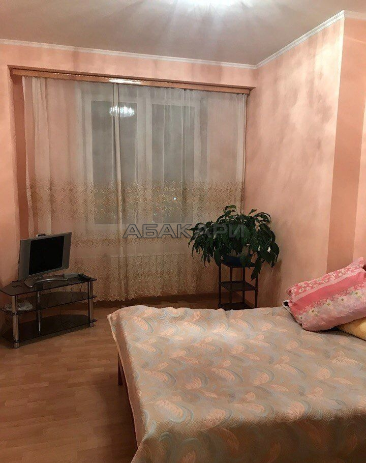 2-комнатная улица Шахтёров, 44  за 30000 руб/мес фото 3