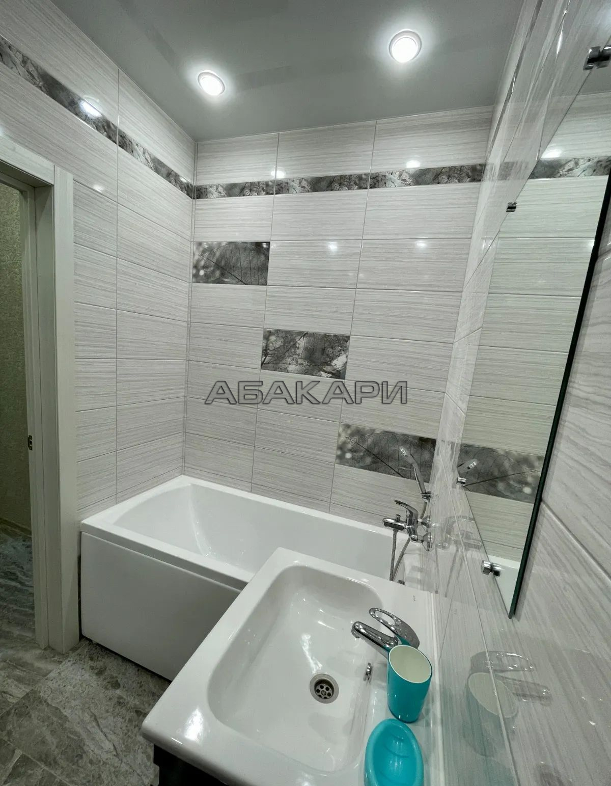 2-комнатная Краснодарская улица, 40/5  за 37000 руб/мес фото 6