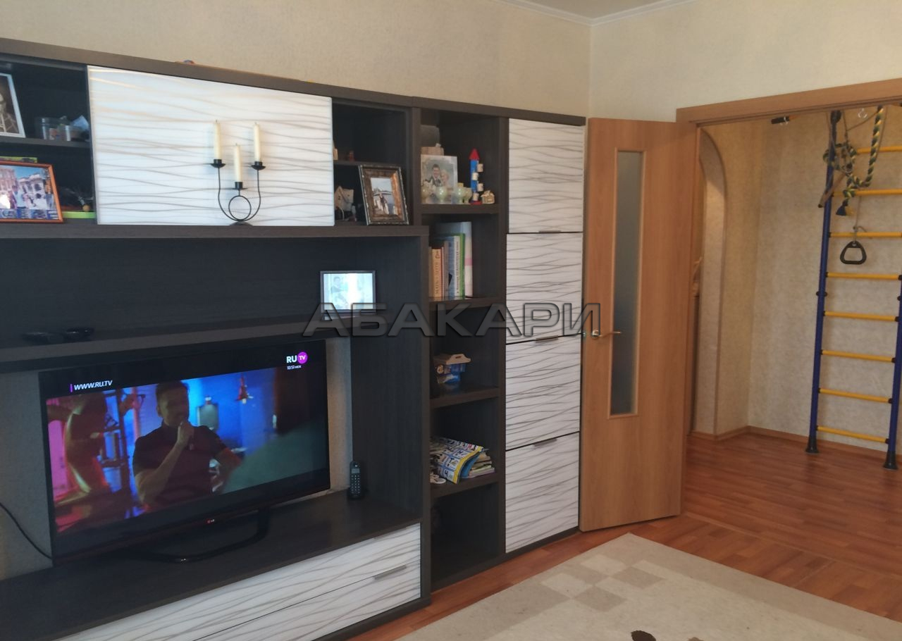2-комнатная улица Серова, 10  за 23000 руб/мес фото 2