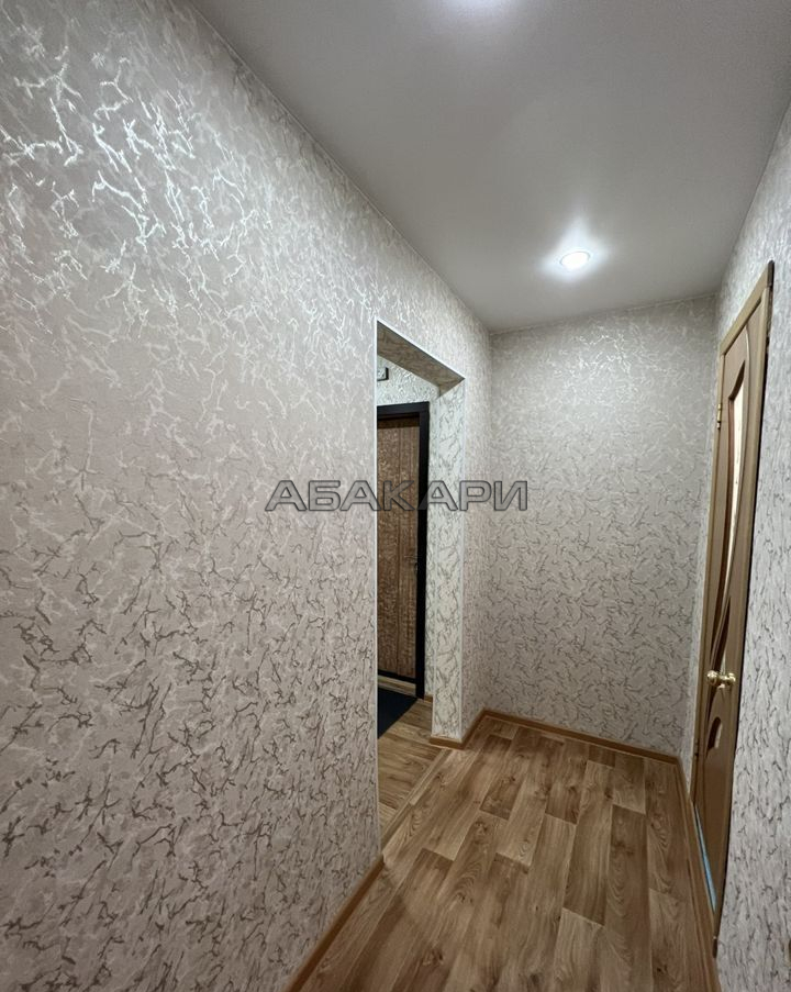 1-комнатная улица Весны, 17  за 24000 руб/мес фото 4