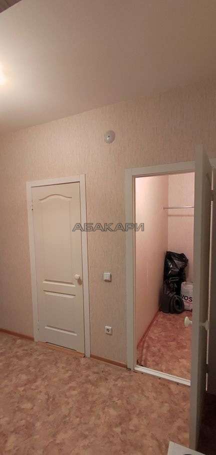 студия улица Дмитрия Мартынова, 24  за 23000 руб/мес фото 5