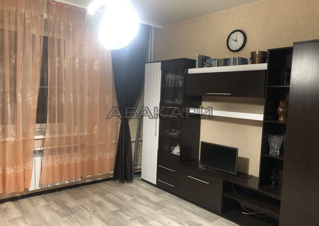 1-комнатная Апрельская улица, 4  за 22000 руб/мес фото 3