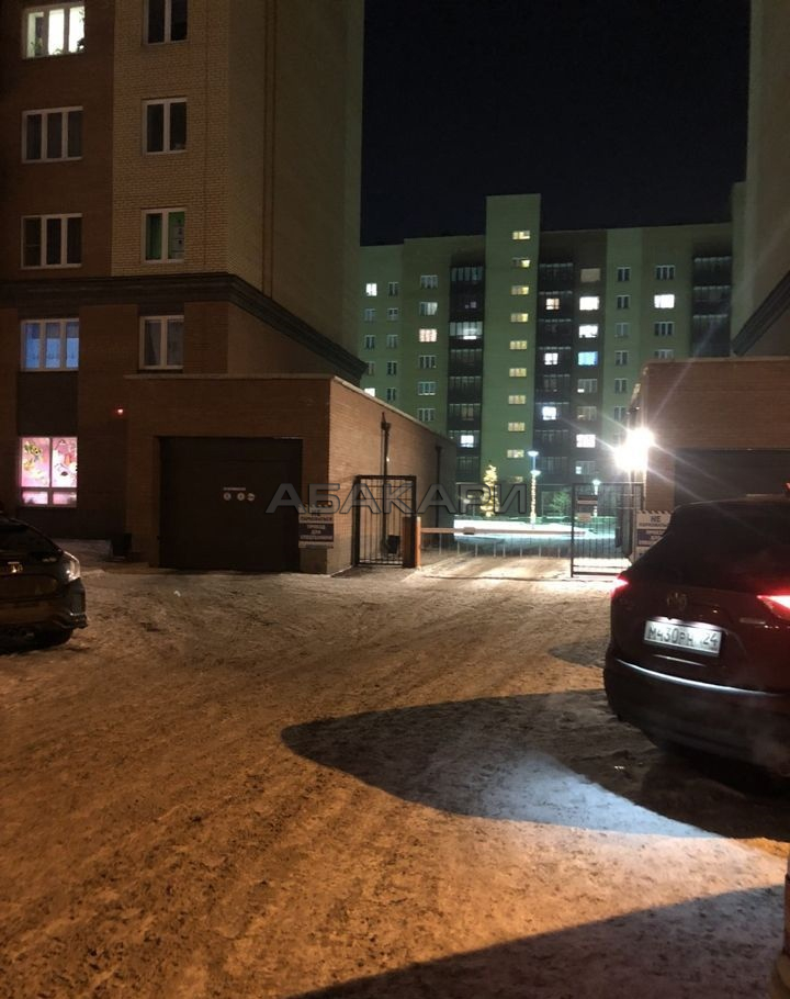 1-комнатная Апрельская улица, 4  за 22000 руб/мес фото 8