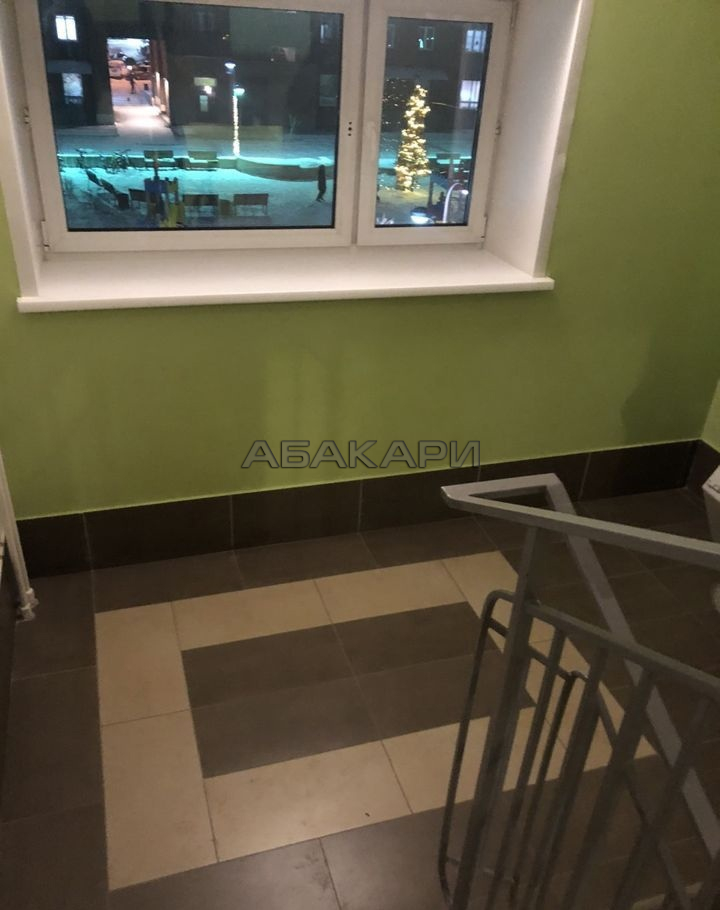 1-комнатная Апрельская улица, 4  за 22000 руб/мес фото 9