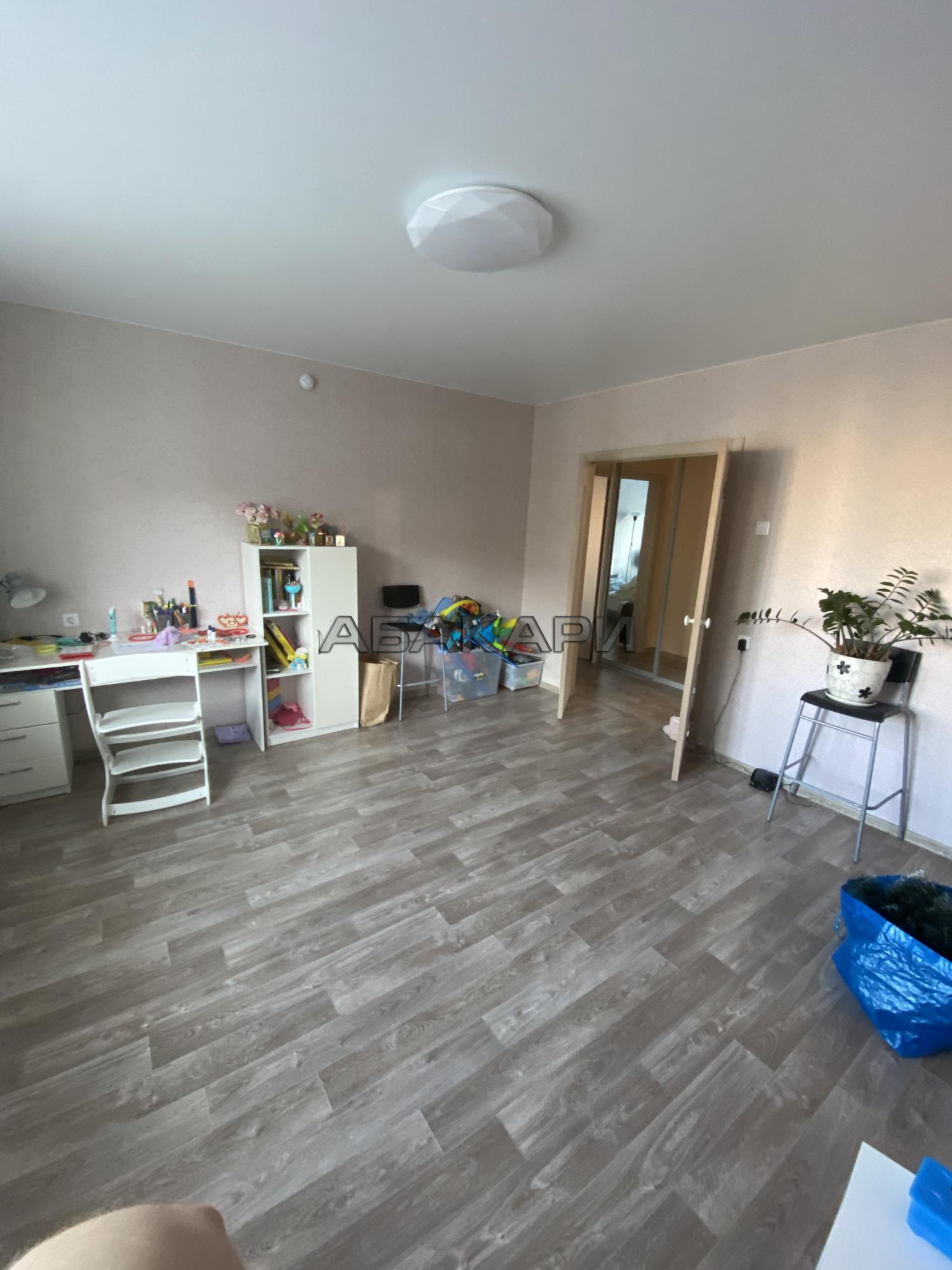 2-комнатная улица Светлова, 38  за 23000 руб/мес фото 1