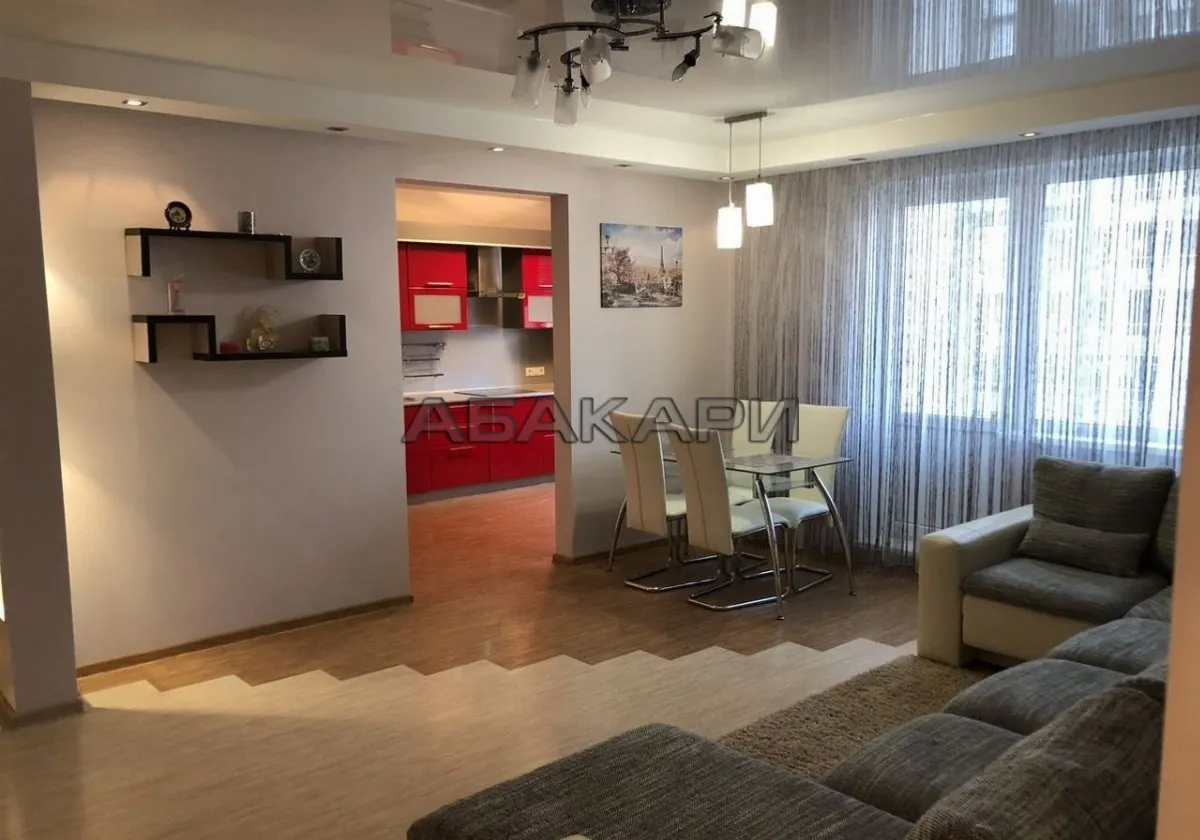 3-комнатная улица Алексеева, 25  за 50000 руб/мес фото 1