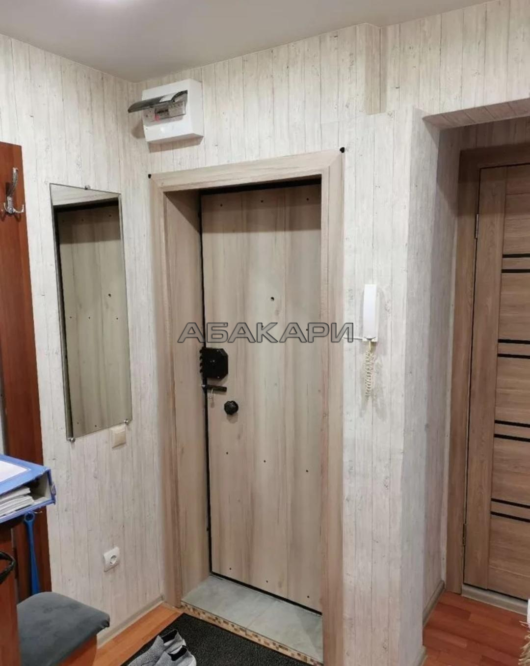 3-комнатная Свердловская улица, 27  за 27000 руб/мес фото 9