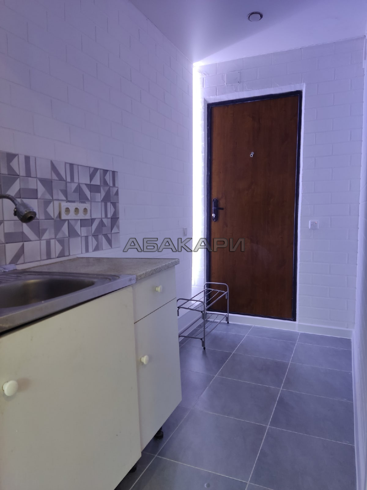 студия улица Кутузова, 76  за 14000 руб/мес фото 2