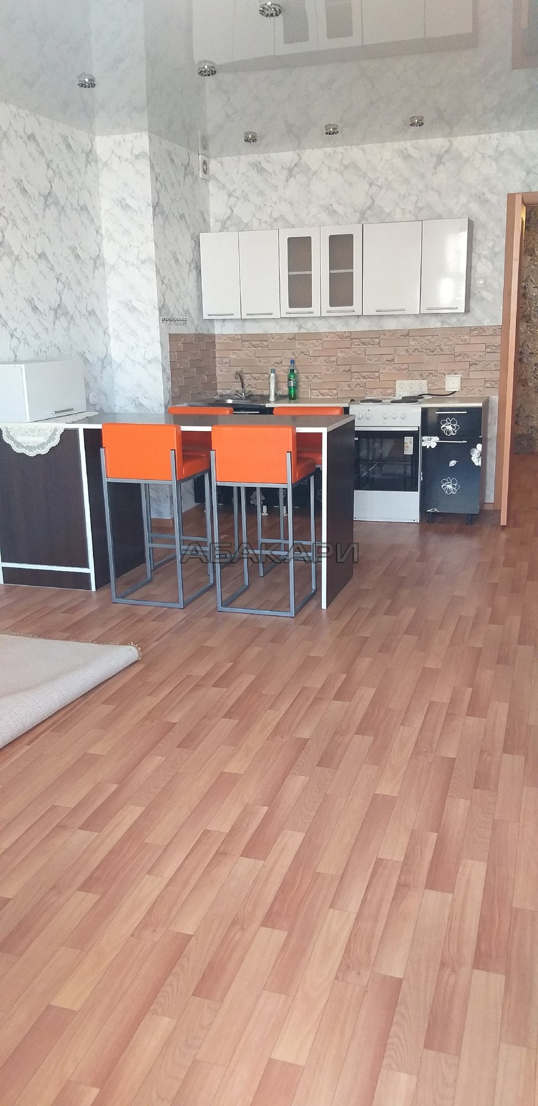 студия Свердловская улица, 15В  за 16000 руб/мес фото 1