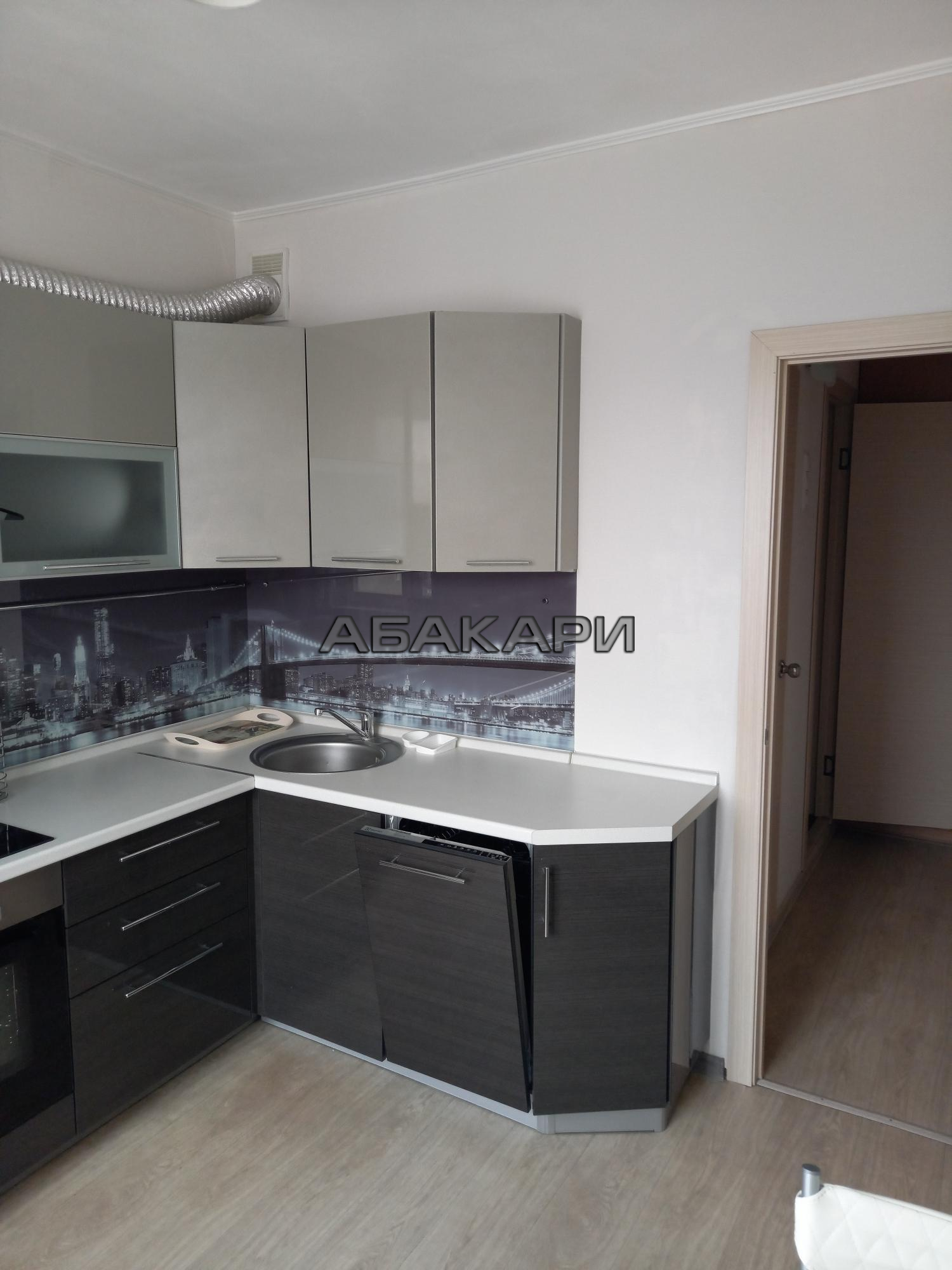 1-комнатная улица 3 Августа, 24  за 25000 руб/мес фото 3
