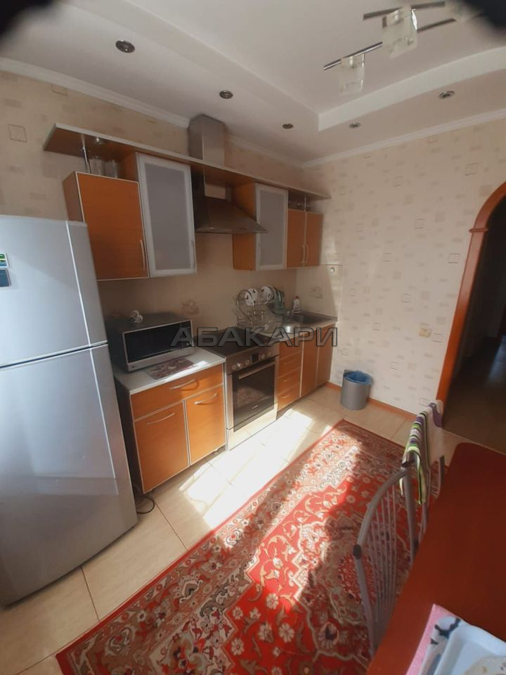 3-комнатная Северо-Енисейская улица, 52  за 37000 руб/мес фото 1