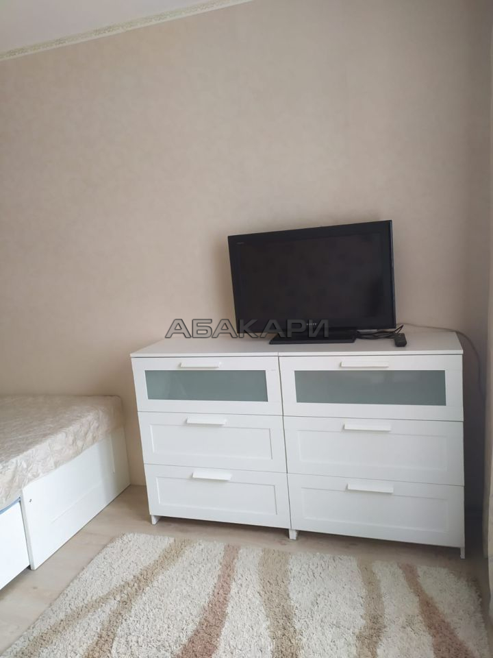 3-комнатная Линейная улица, 99  за 37000 руб/мес фото 9