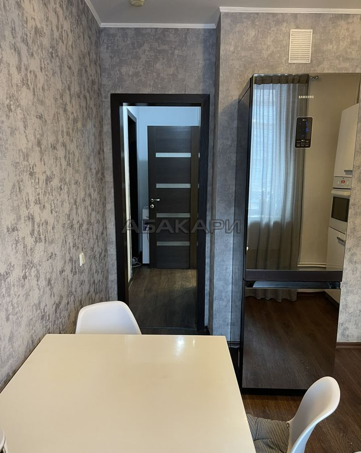 2-комнатная улица Авиаторов, 40  за 37000 руб/мес фото 2