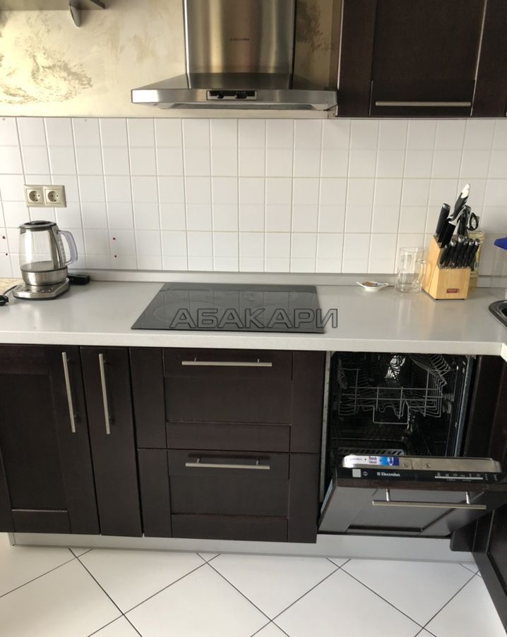 4-комнатная улица Батурина, 20  за 60000 руб/мес фото 9