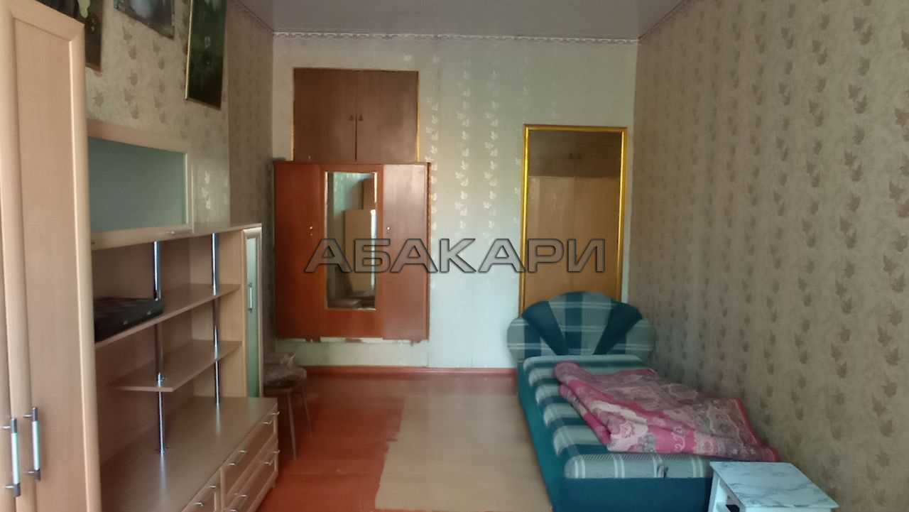 3-комнатная улица Малиновского, 8  за 25000 руб/мес фото 4