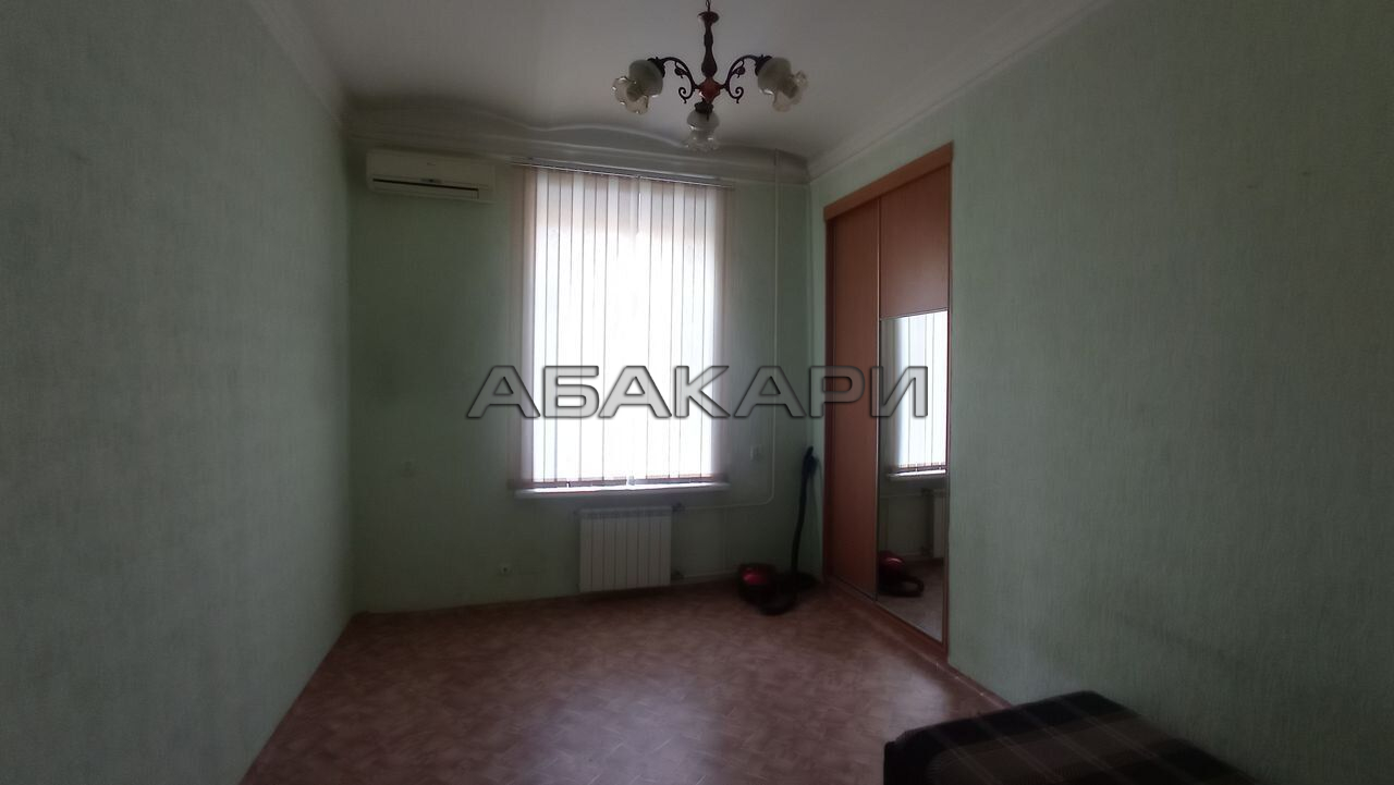 3-комнатная улица Малиновского, 8  за 25000 руб/мес фото 7