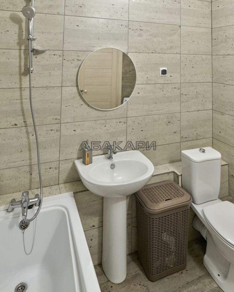 2-комнатная улица Петра Ломако, 14  за 45000 руб/мес фото 6