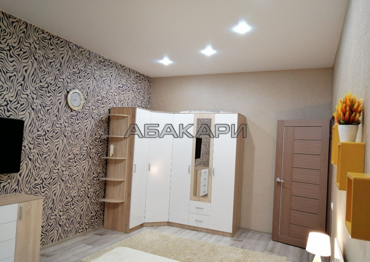 3-комнатная улица Петра Ломако, 6  за 54000 руб/мес фото 5