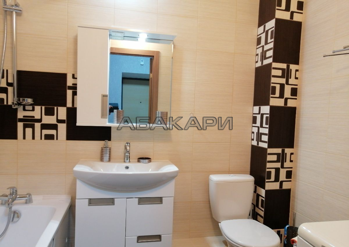 3-комнатная улица Петра Ломако, 6  за 54000 руб/мес фото 7