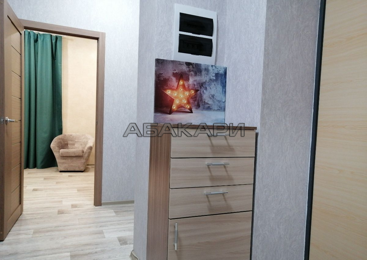 3-комнатная улица Петра Ломако, 6  за 54000 руб/мес фото 9