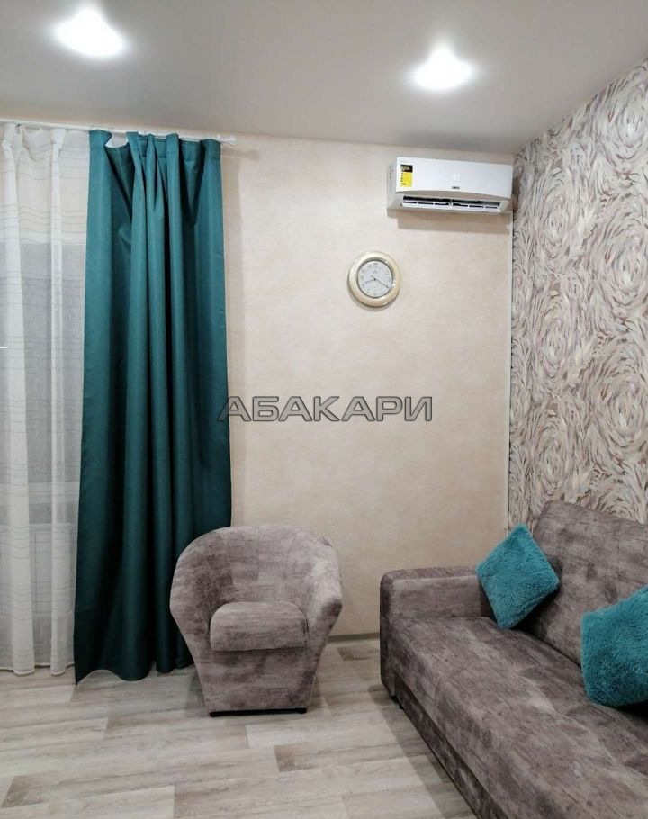 3-комнатная улица Петра Ломако, 6  за 54000 руб/мес фото 4