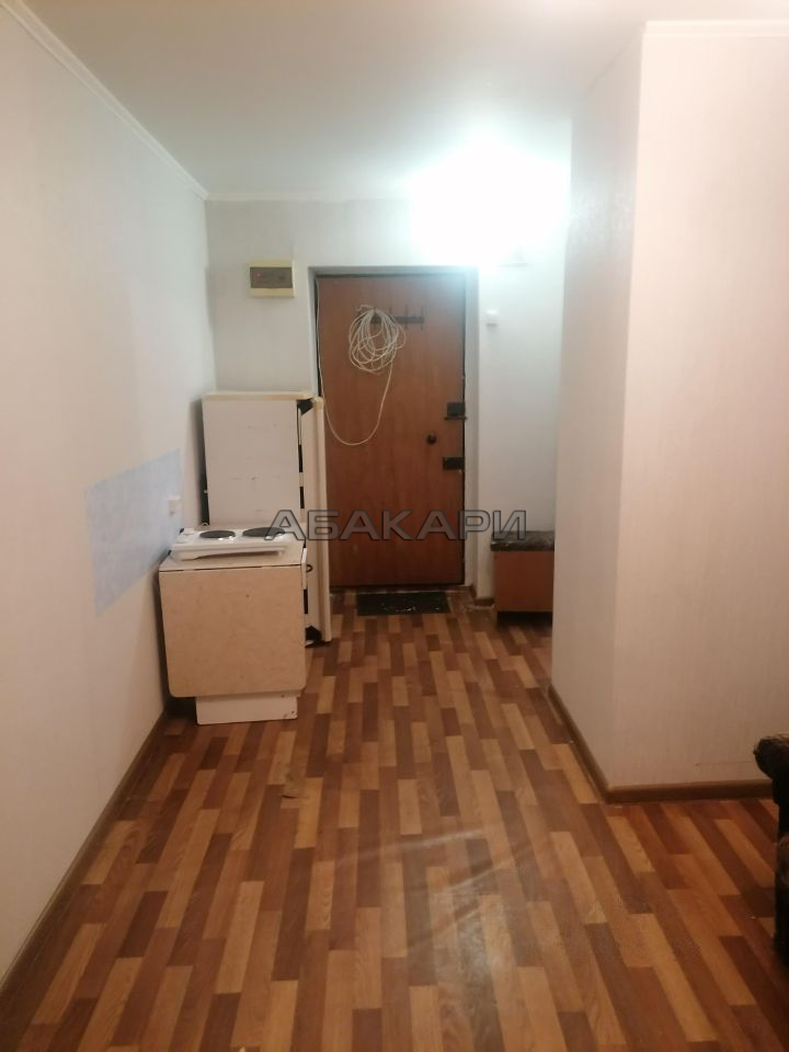 студия Коммунальная улица, 6  за 13000 руб/мес фото 1