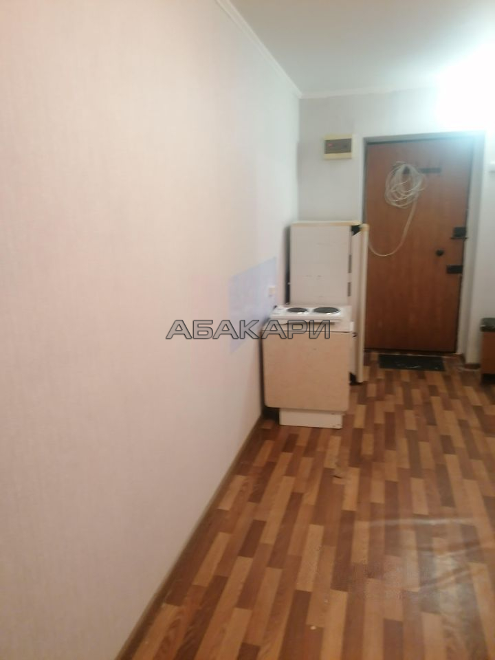 студия Коммунальная улица, 6  за 13000 руб/мес фото 2