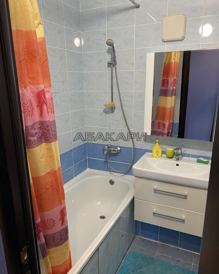 3-комнатная улица Алексеева, 47  за 50000 руб/мес фото 13