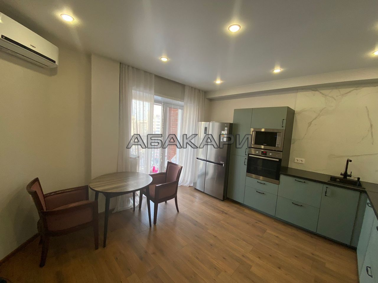 3-комнатная улица Дмитрия Мартынова, 24  за 65000 руб/мес фото 3