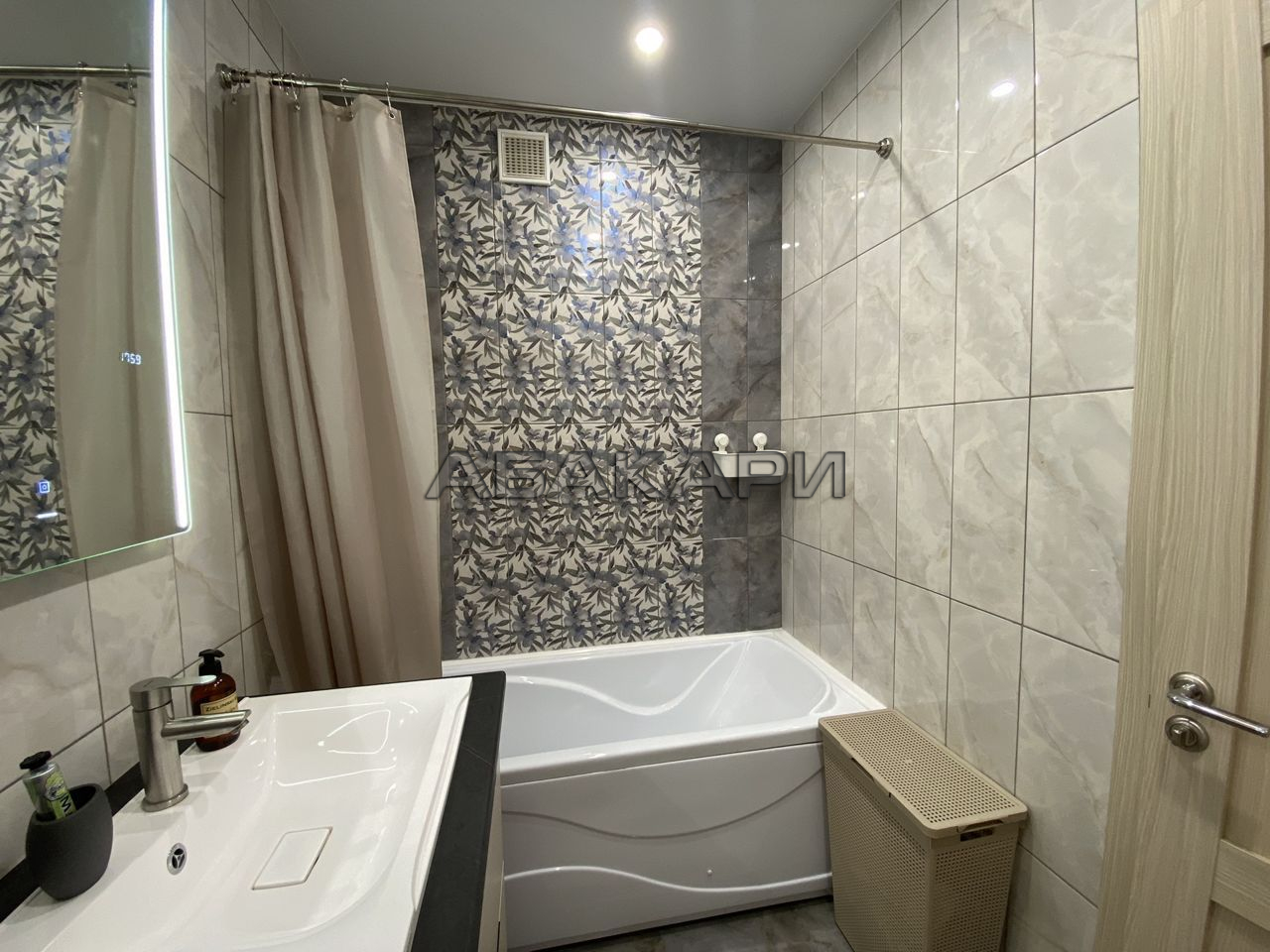 2-комнатная улица Бограда, 113  за 60000 руб/мес фото 21