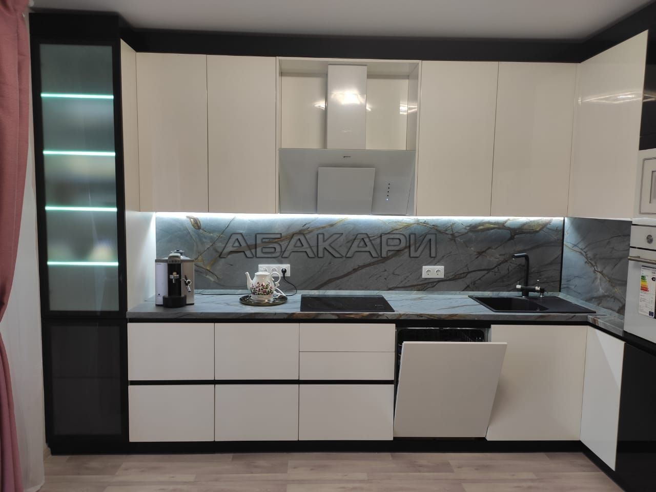 2-комнатная улица Бограда, 113  за 65000 руб/мес фото 3