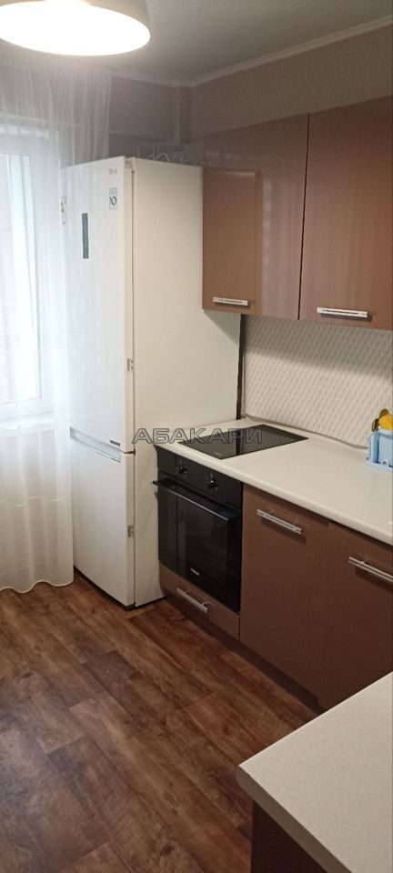 2-комнатная Караульная улица, 40  за 40000 руб/мес фото 1