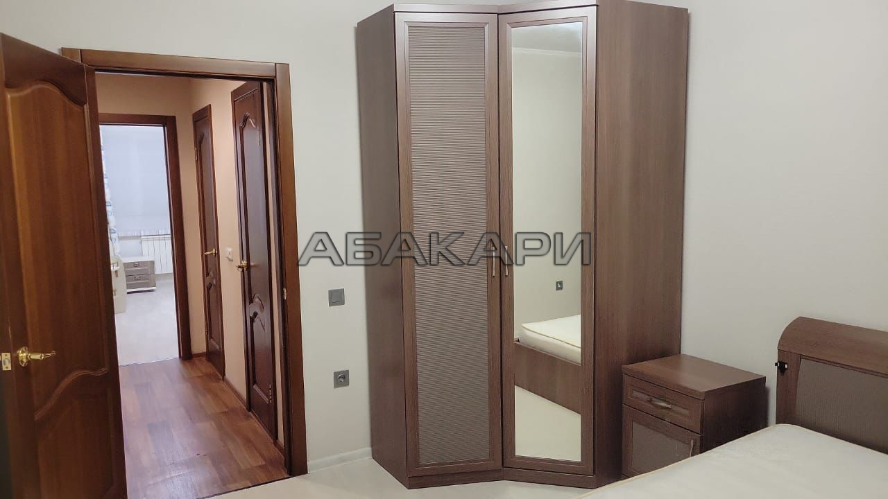 3-комнатная улица Алексеева, 22  за 50000 руб/мес фото 1