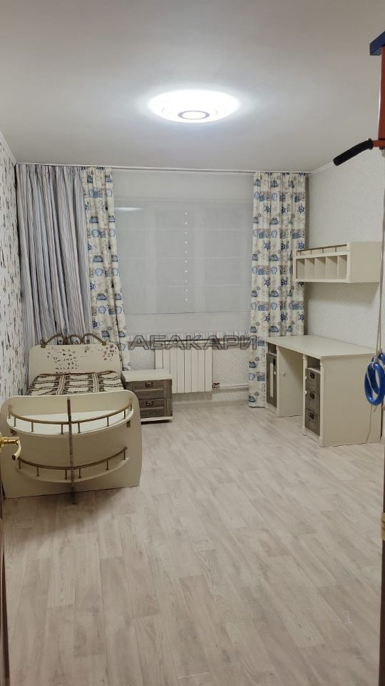 3-комнатная улица Алексеева, 22  за 50000 руб/мес фото 3