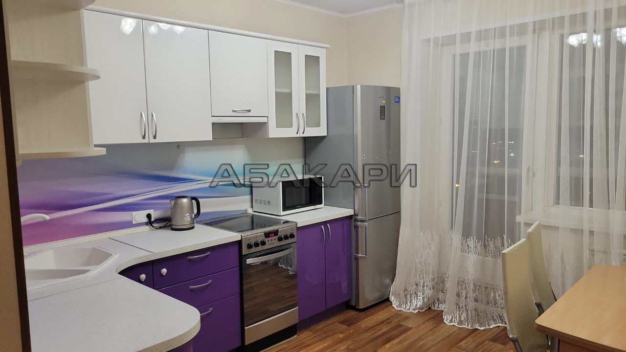 3-комнатная улица Алексеева, 22  за 50000 руб/мес фото 11