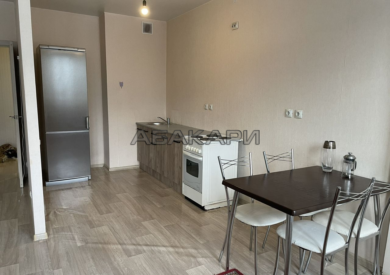 1-комнатная улица Петра Ломако, 14  за 27000 руб/мес фото 2