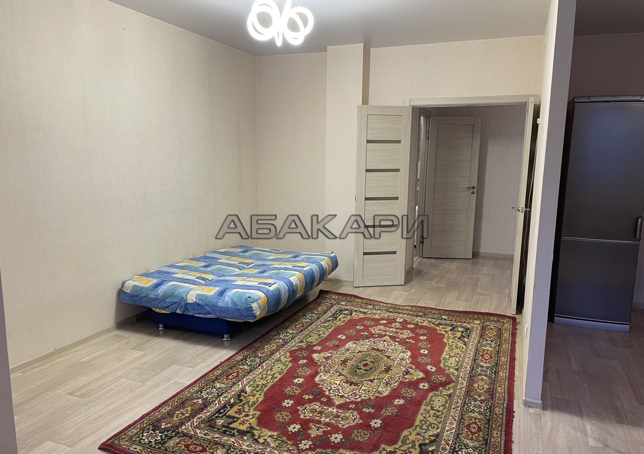 1-комнатная улица Петра Ломако, 14  за 27000 руб/мес фото 3