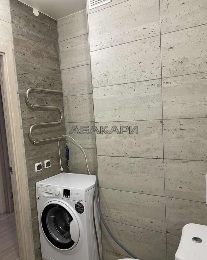 1-комнатная улица Петра Ломако, 14  за 27000 руб/мес фото 8