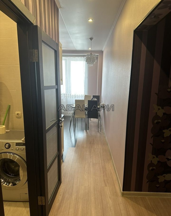 2-комнатная улица Шахтёров, 38  за 50000 руб/мес фото 2