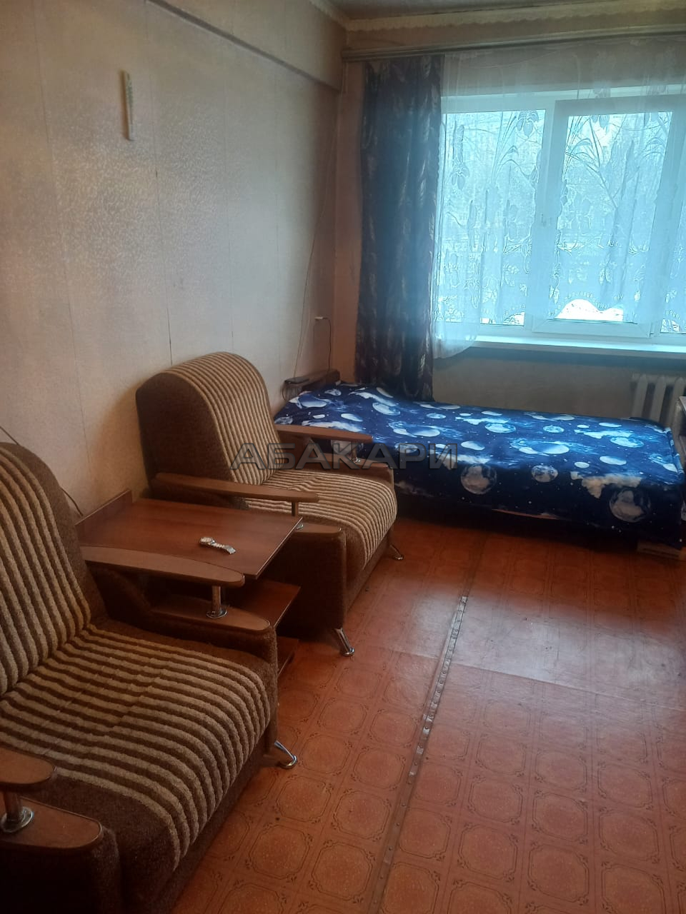 3-комнатная Западная улица, 15  за 28500 руб/мес фото 1